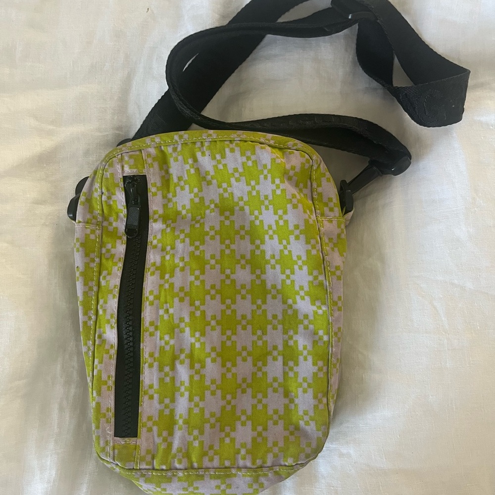 Baggu Sport Crossbody